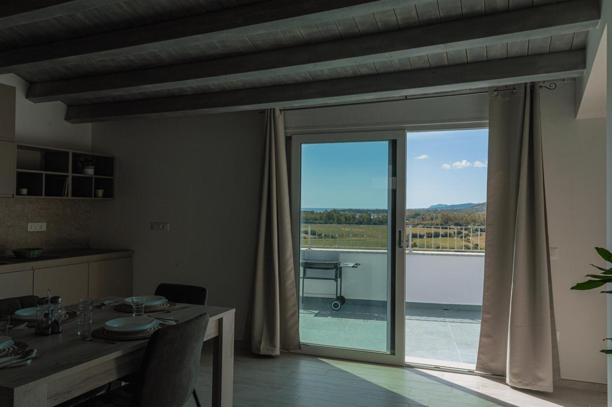 A Cara A Mare Villa Posada  Luaran gambar