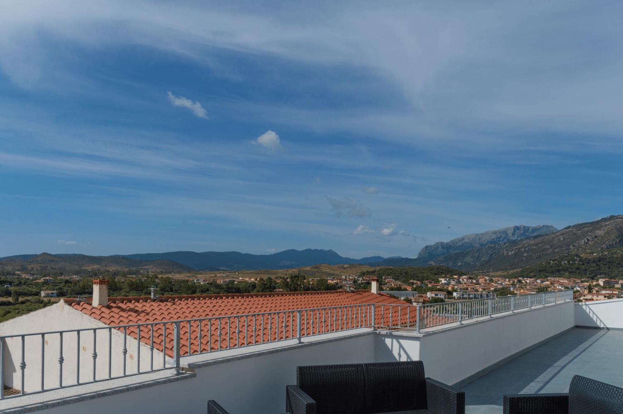 A Cara A Mare Villa Posada  Luaran gambar