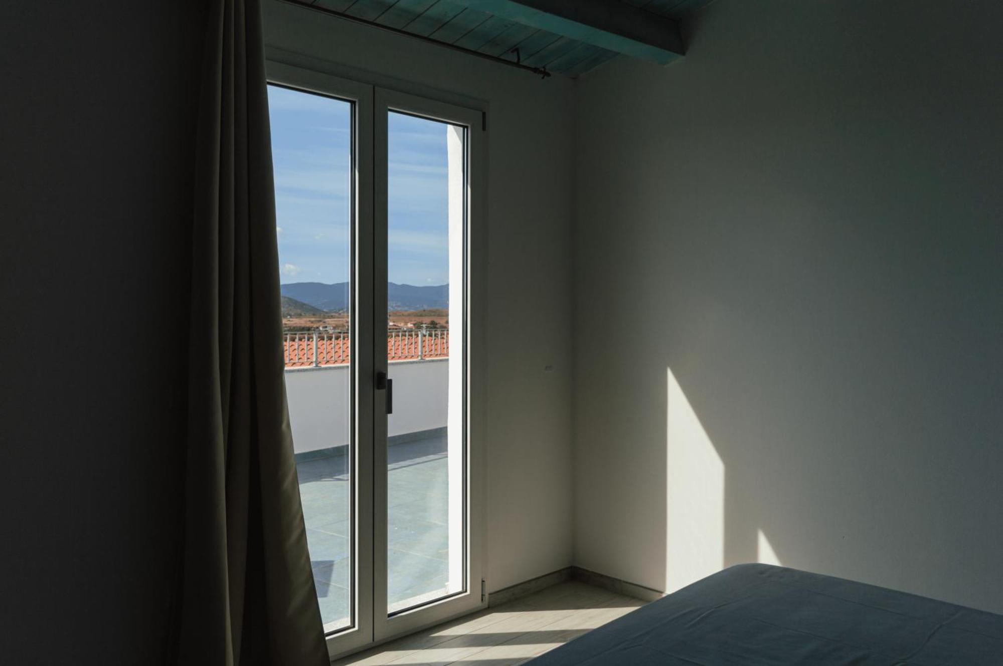 A Cara A Mare Villa Posada  Luaran gambar