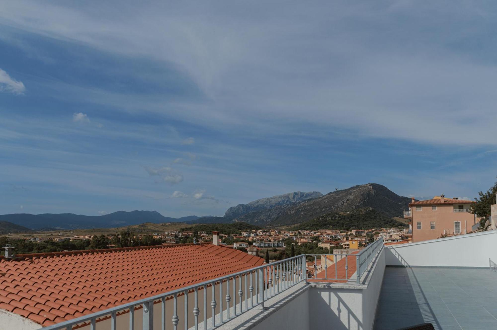 A Cara A Mare Villa Posada  Luaran gambar